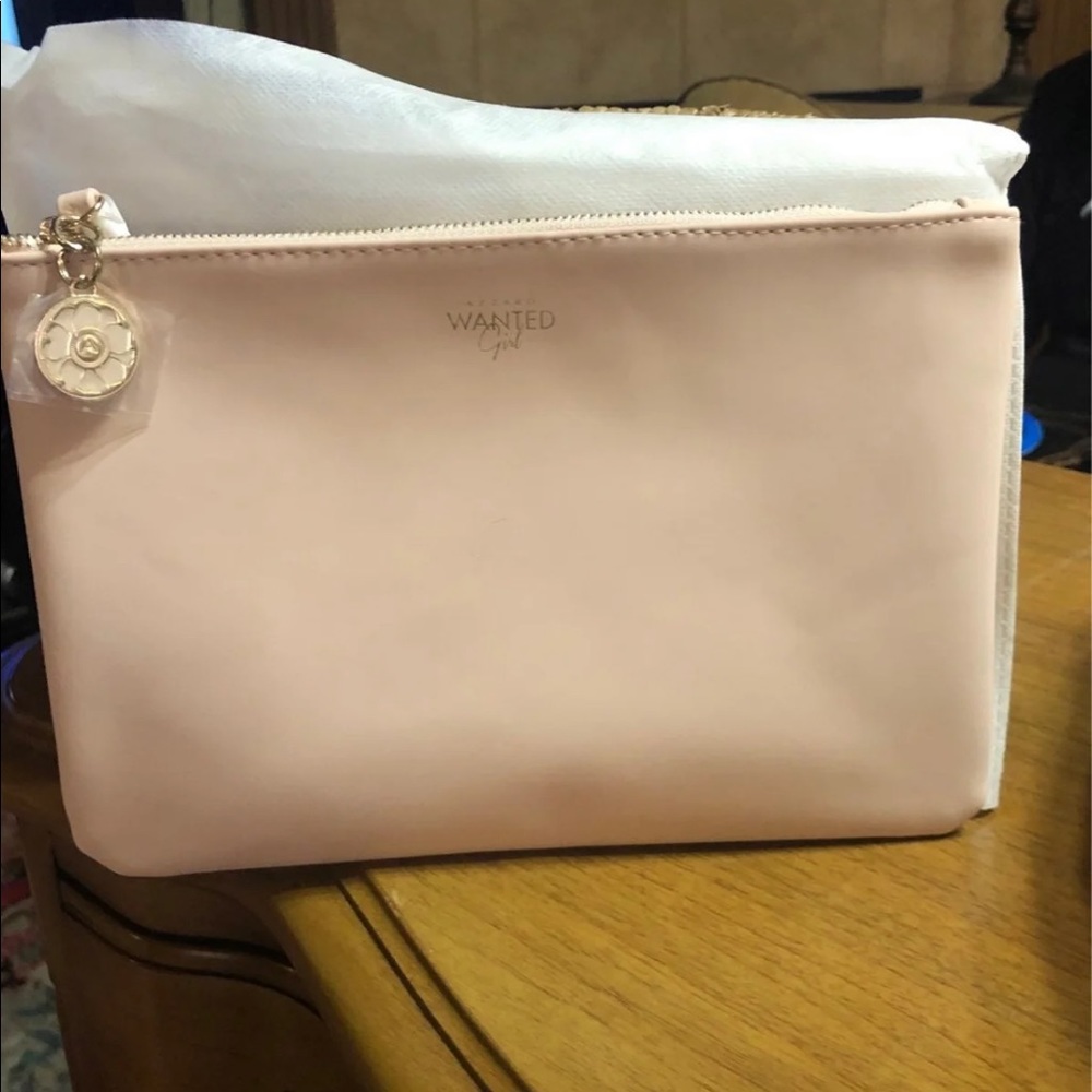 AZZARO WANTED GIRL TRAVEL SET AND BAG